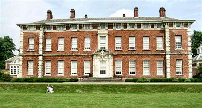 Picture of the front of Beningbrough Hall and Gardens York