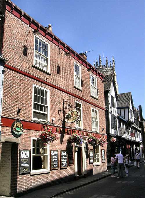 Hole in the Wall in High Petergate York Pub Reviews Hole in the Wall in High Petergate York Pub Reviews